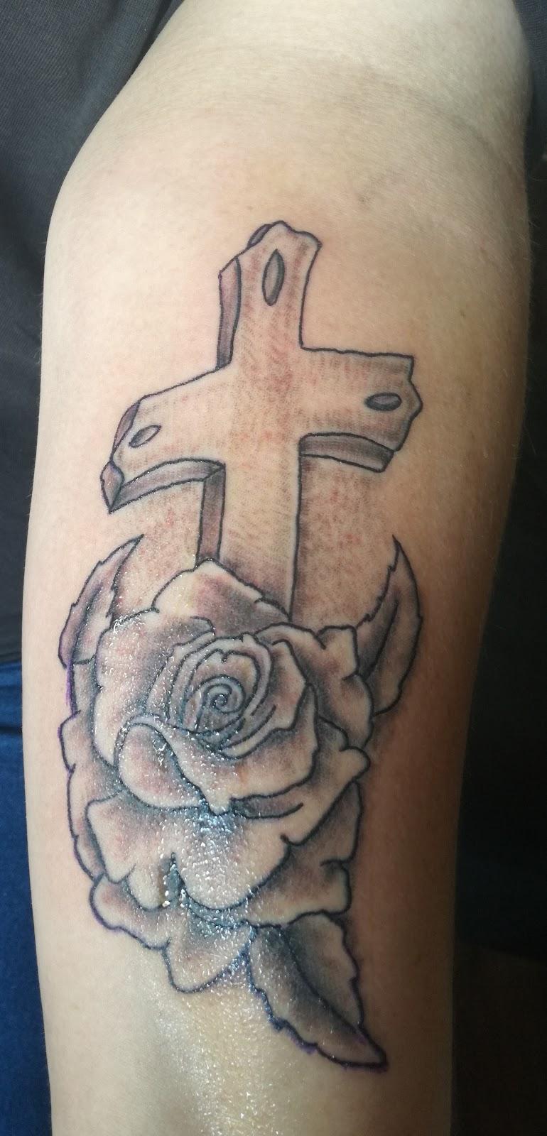 Divs Tattoo And Piercing - Photo 3